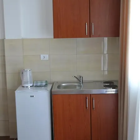 Evropa Lux דירה *